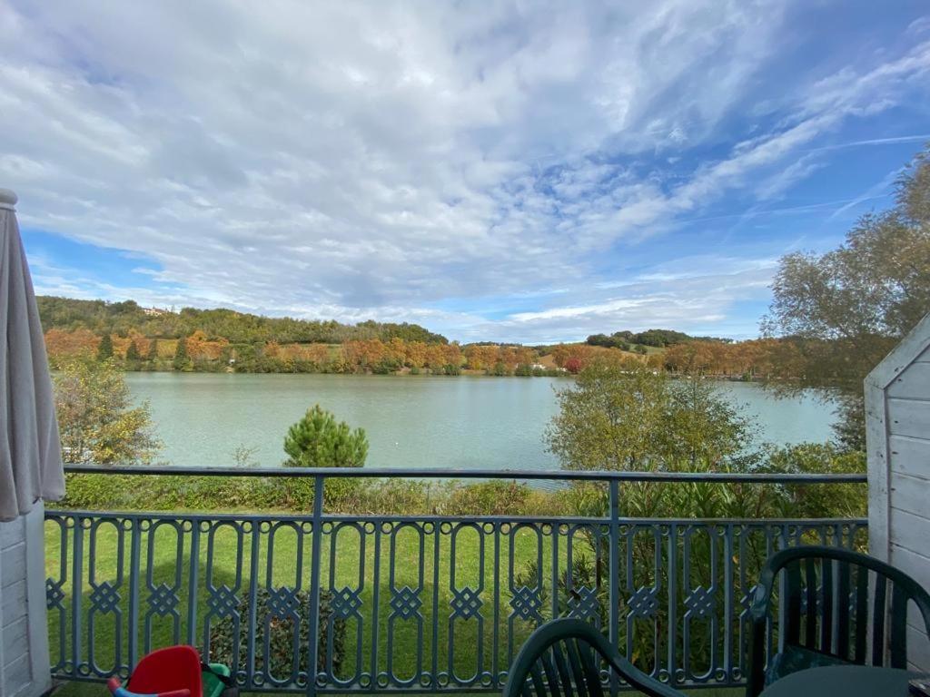 Appartement Au Calme Face Au Lac Marciac Zewnętrze zdjęcie